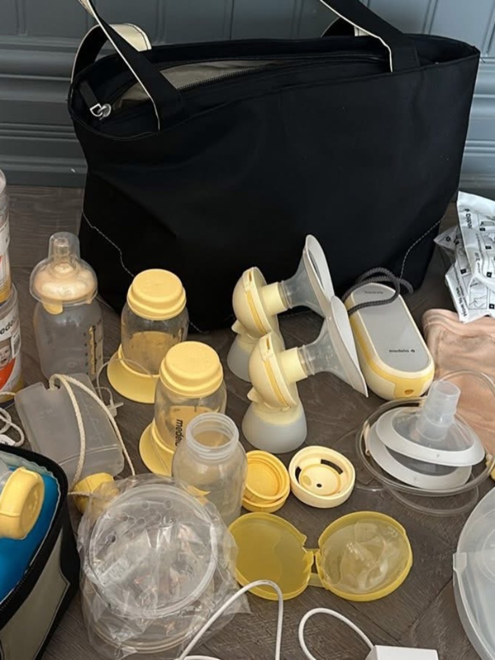 Medela breast pump and accessories